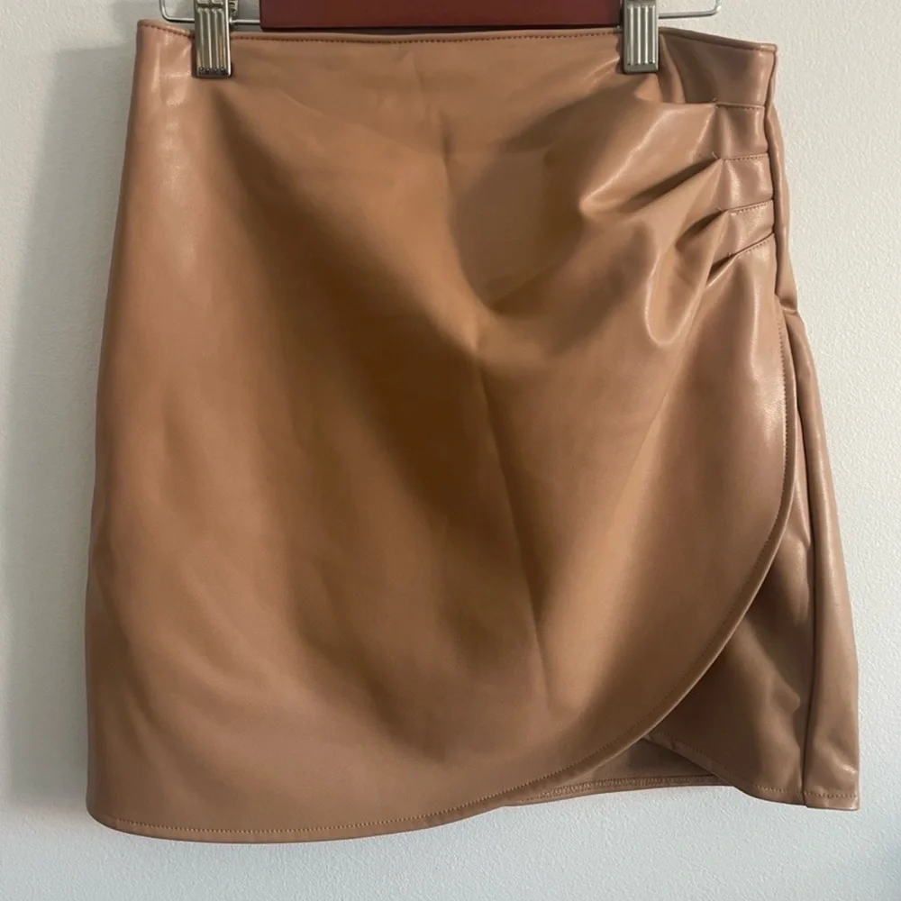 Abercrombie & Fitch Faux Leather Skirt - Picture 2 of 4